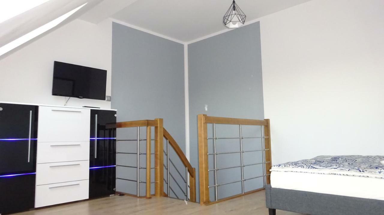 Apartamenty Gosciniec Re-Max 므르제지노 외부 사진